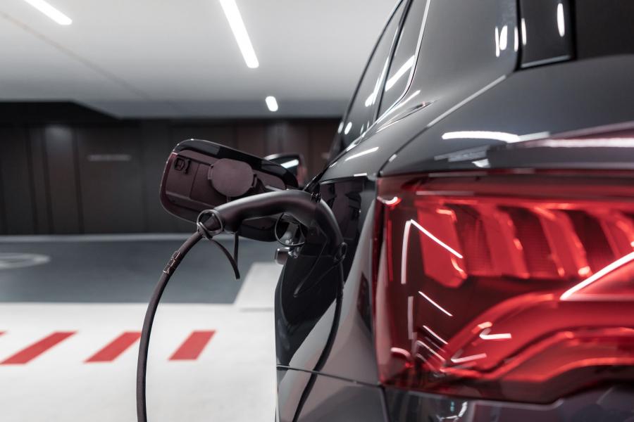 Детали экстерьера Audi Q5 55 TFSI e by ABT 2020 года  (фото 14 из 18)